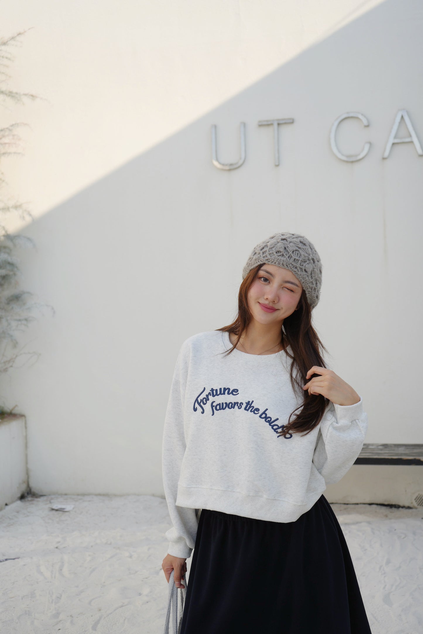 CU- 刺繡拼色street sweater