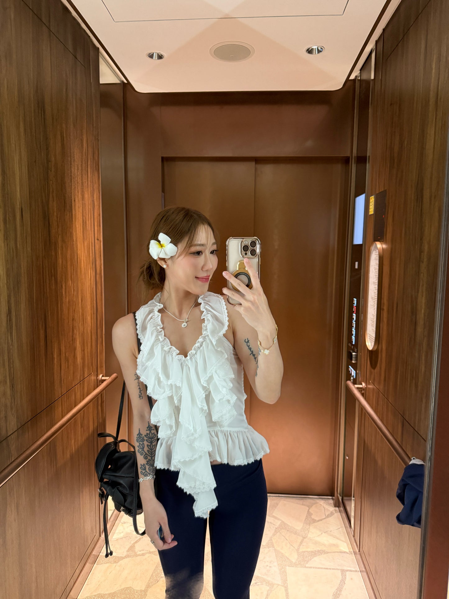 Reliy top (peach/yellow/white)