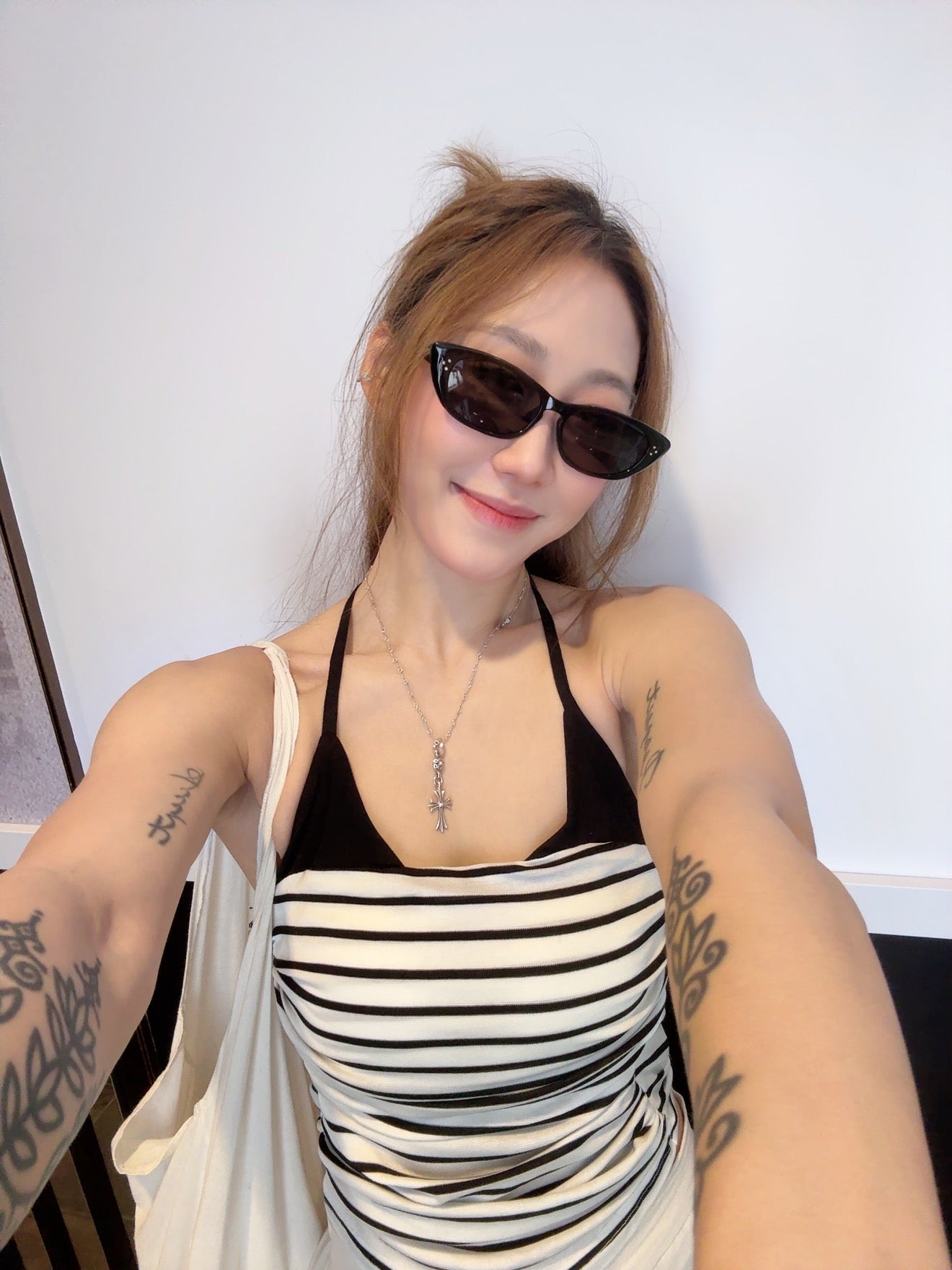 CU-間條拼接bra top (黑/白)