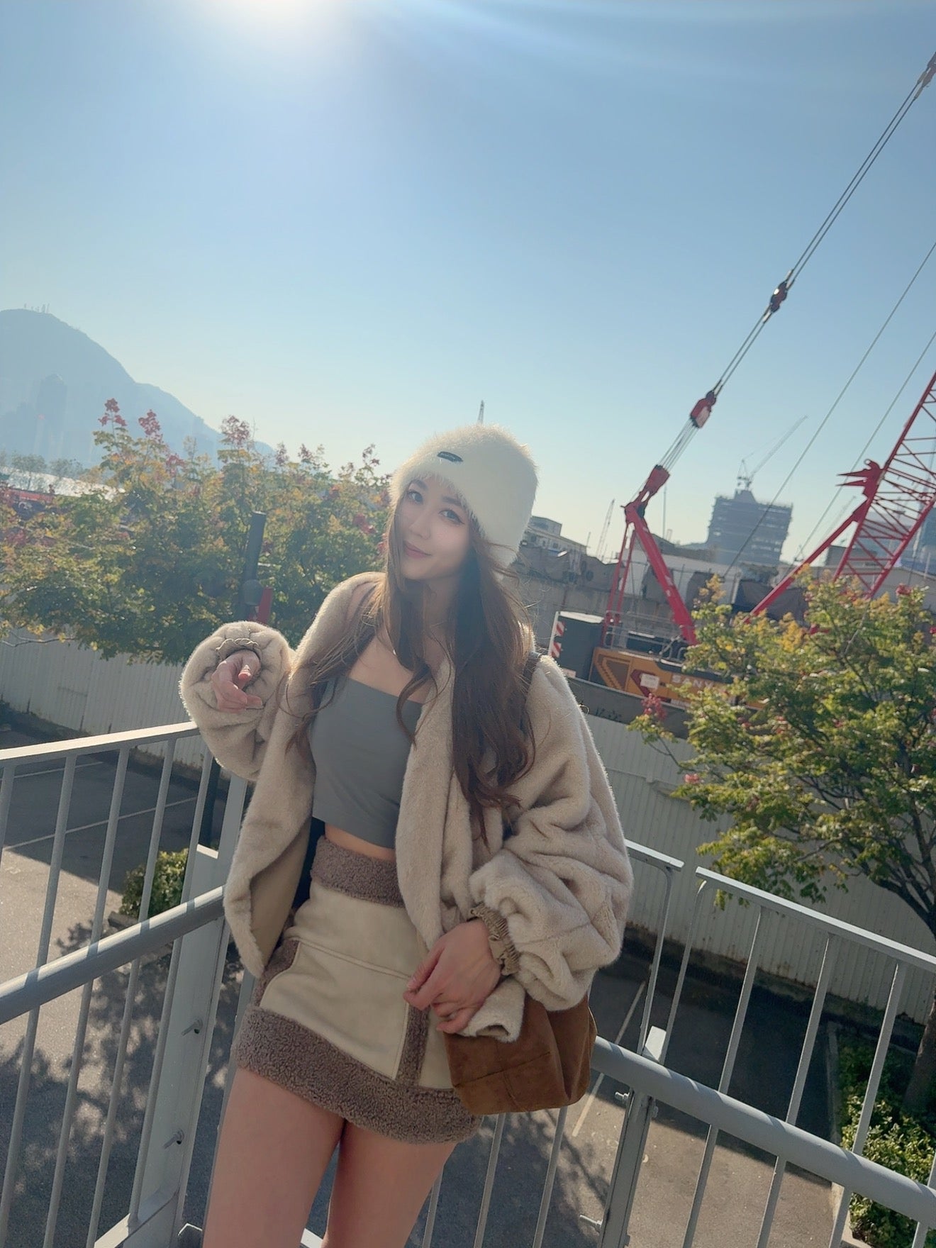 奶茶拼羊羔毛皮短裙（S/M）