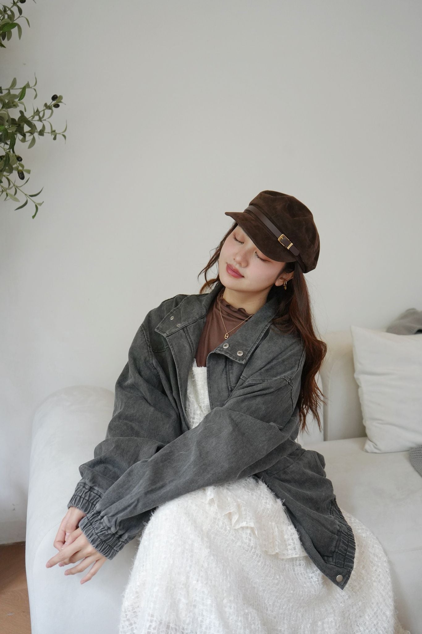 灰黑型格中長牛仔褸