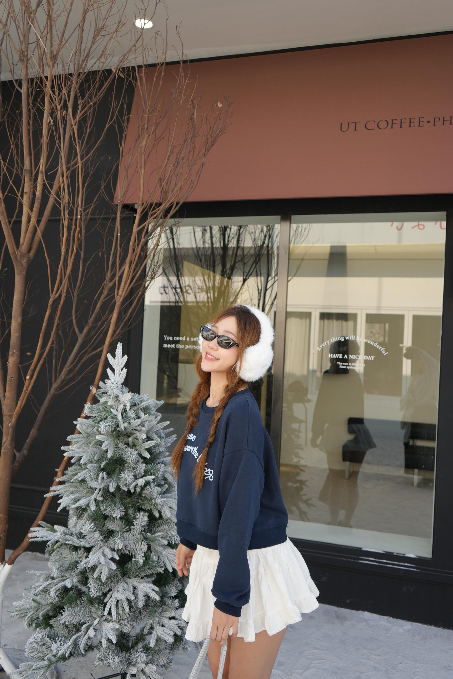 CU- 刺繡拼色street sweater