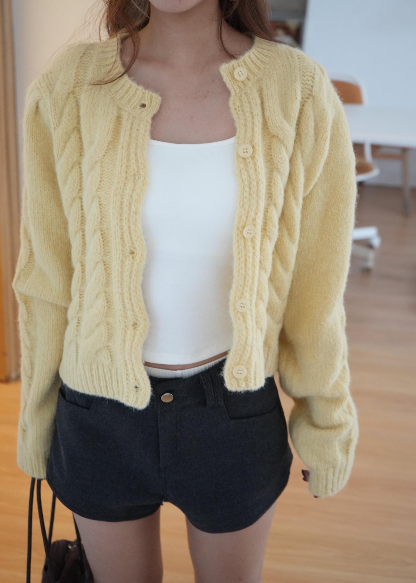 檸檬🍋黃麻花冷衫