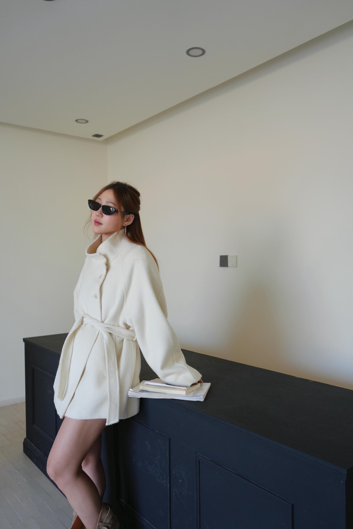 CU-冬日雪白高級羊絨外套