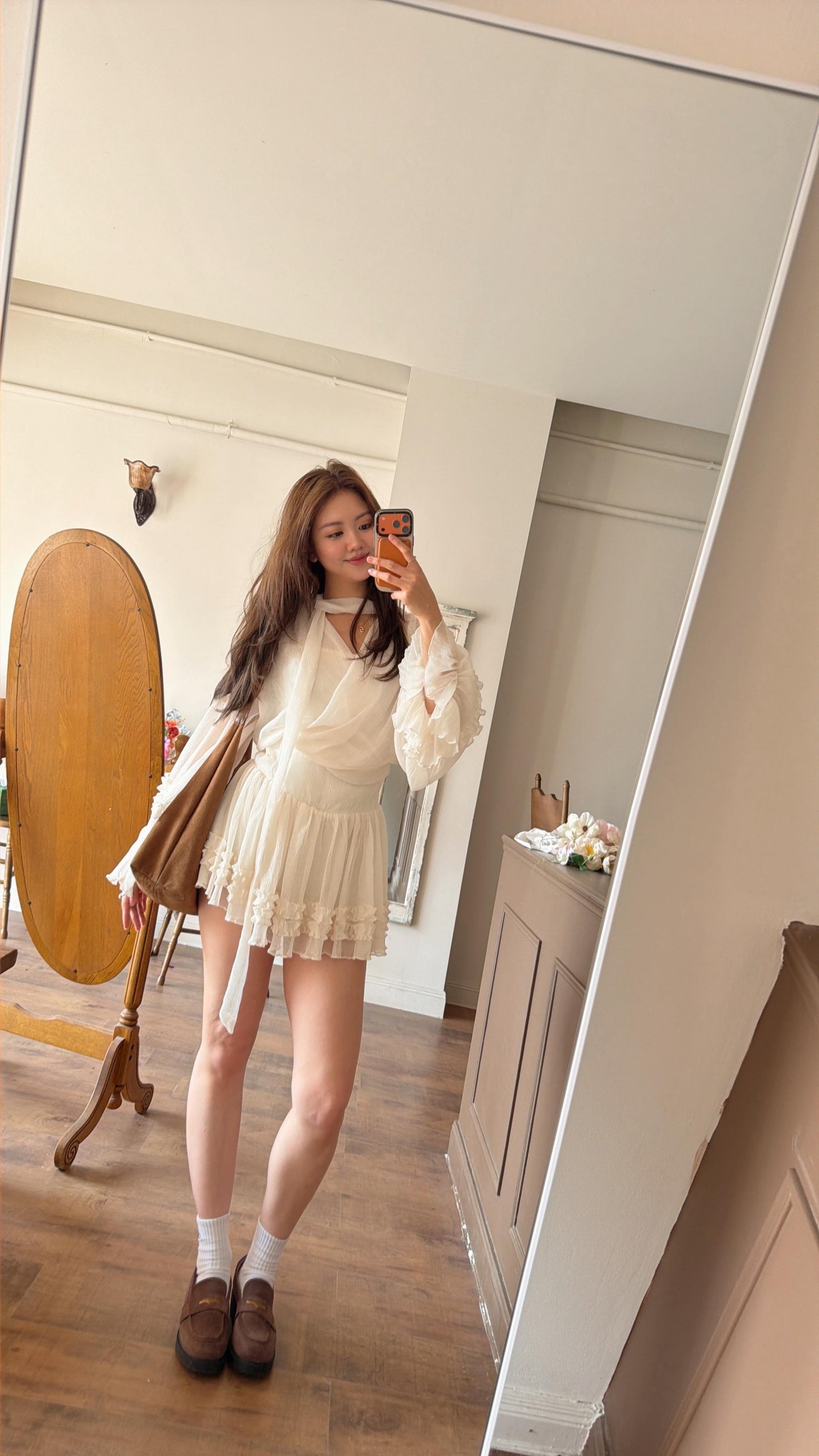 CU推薦* 透紗V領蓬蓬連身裙（淺杏）