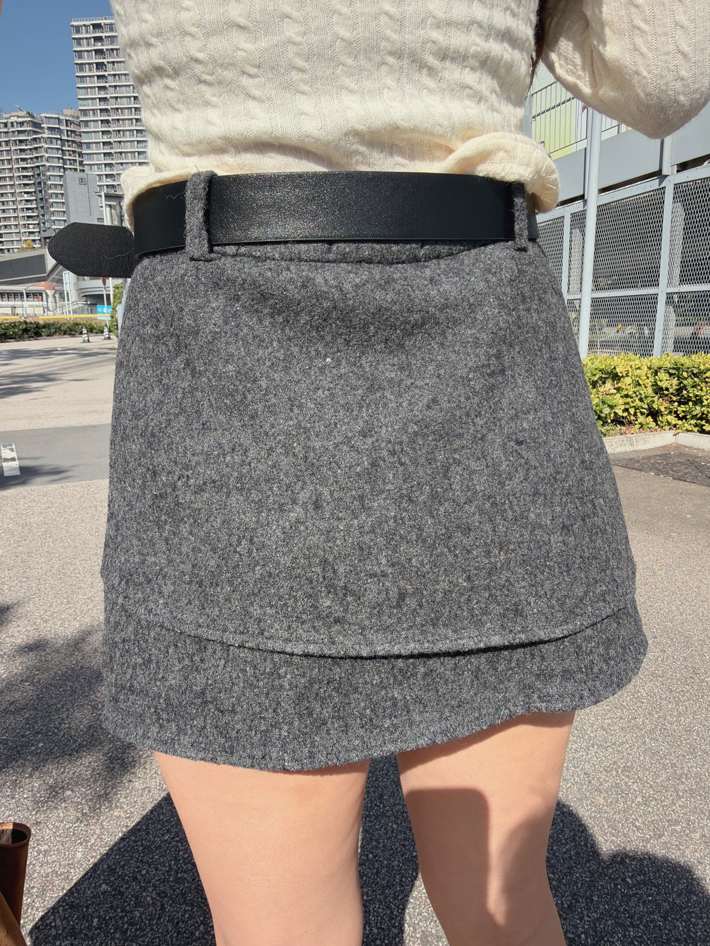 最美cutting! 絨面海浪邊半身裙（包皮帶）（深灰/淺灰）