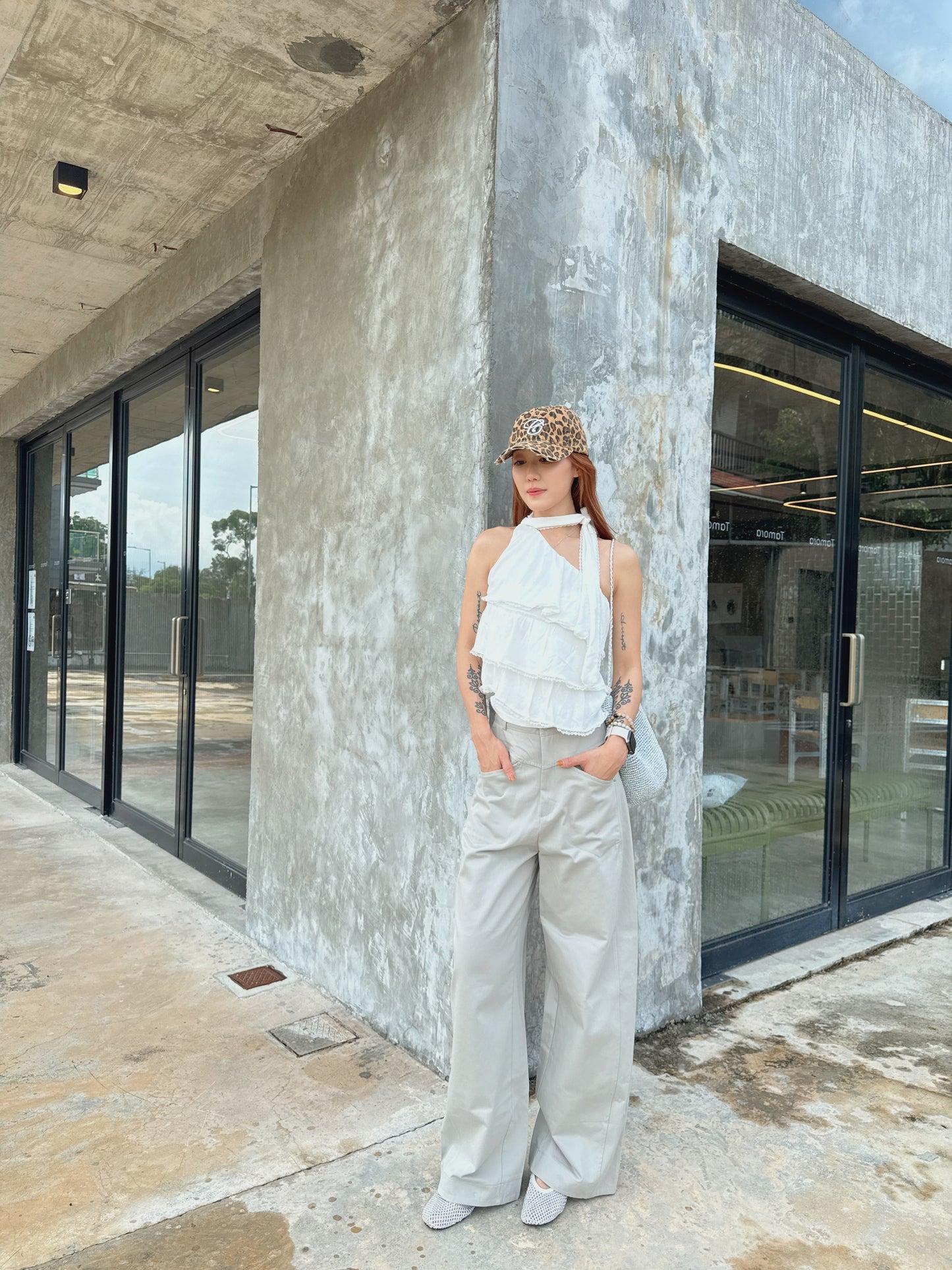 CU-伯爵茶灰直筒cargo pants (free size)