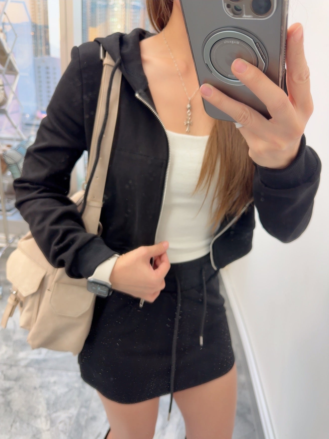 短身顯瘦衛衣+短裙套裝（黑/灰）