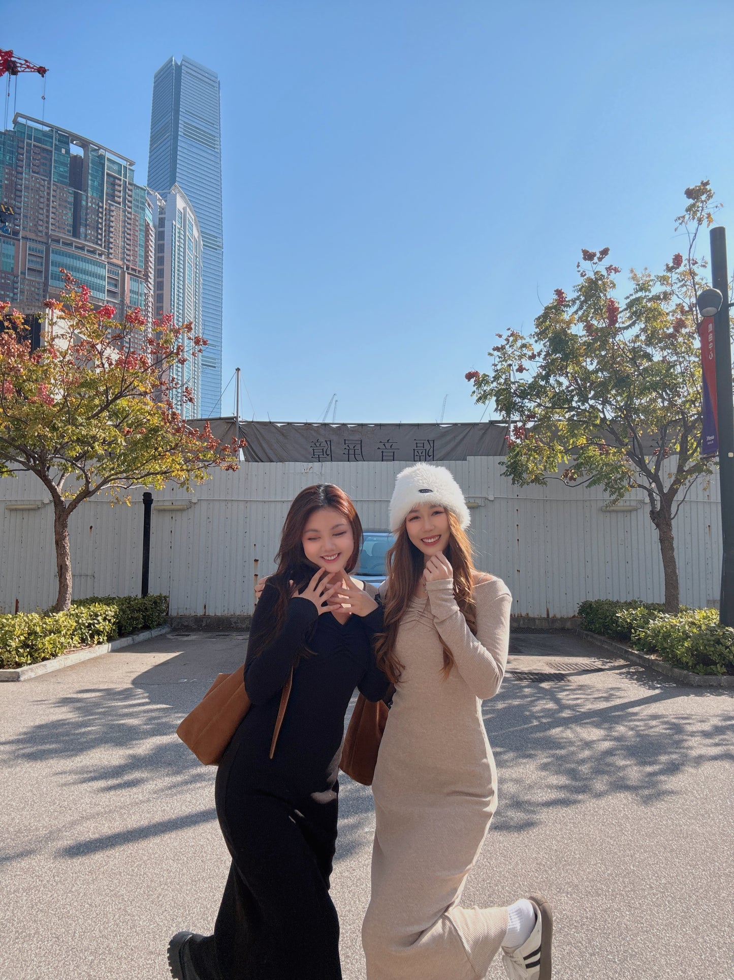 完美S型！ 加絨超顯瘦掛頸OPS