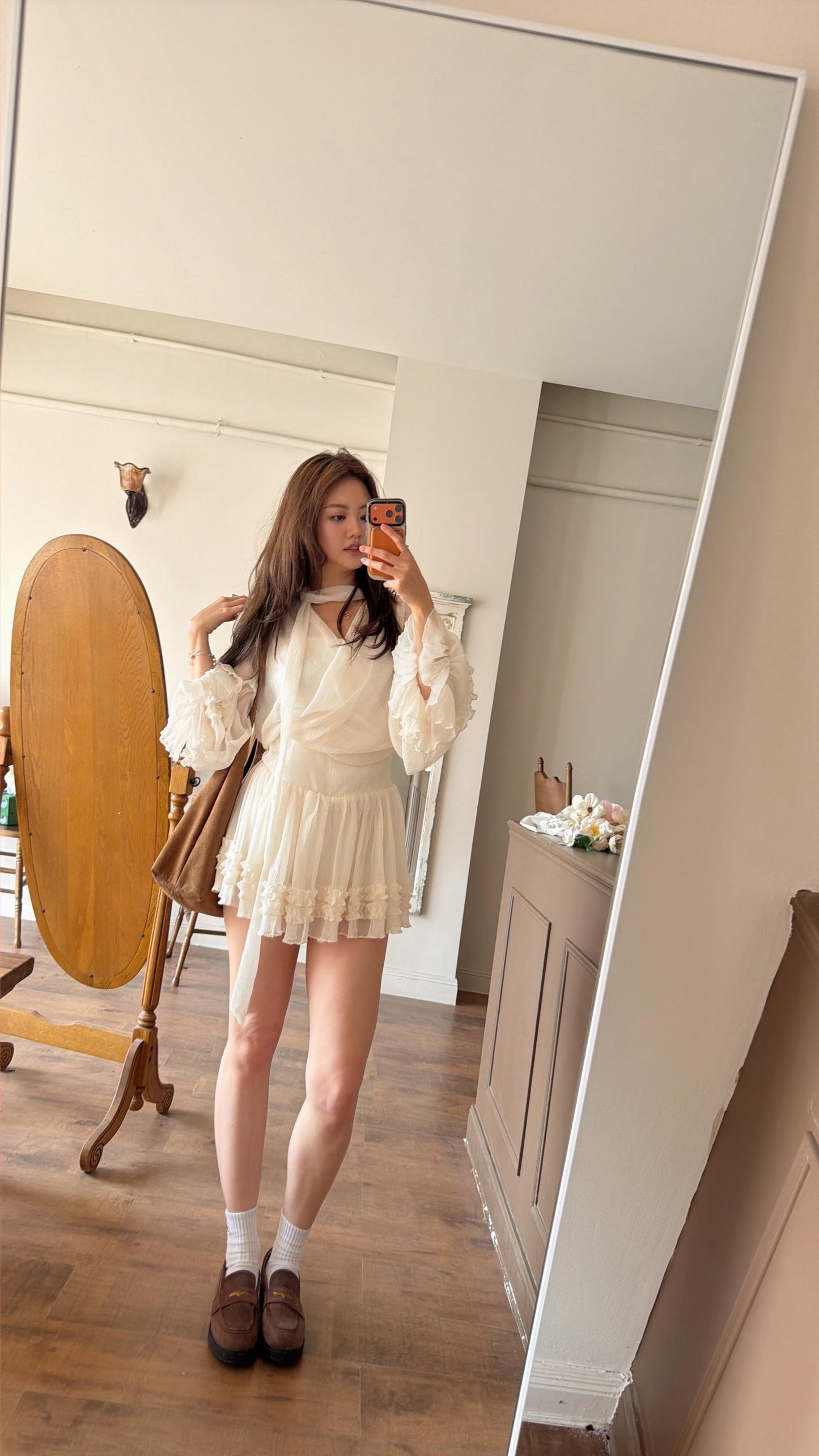 CU推薦* 透紗V領蓬蓬連身裙（淺杏）