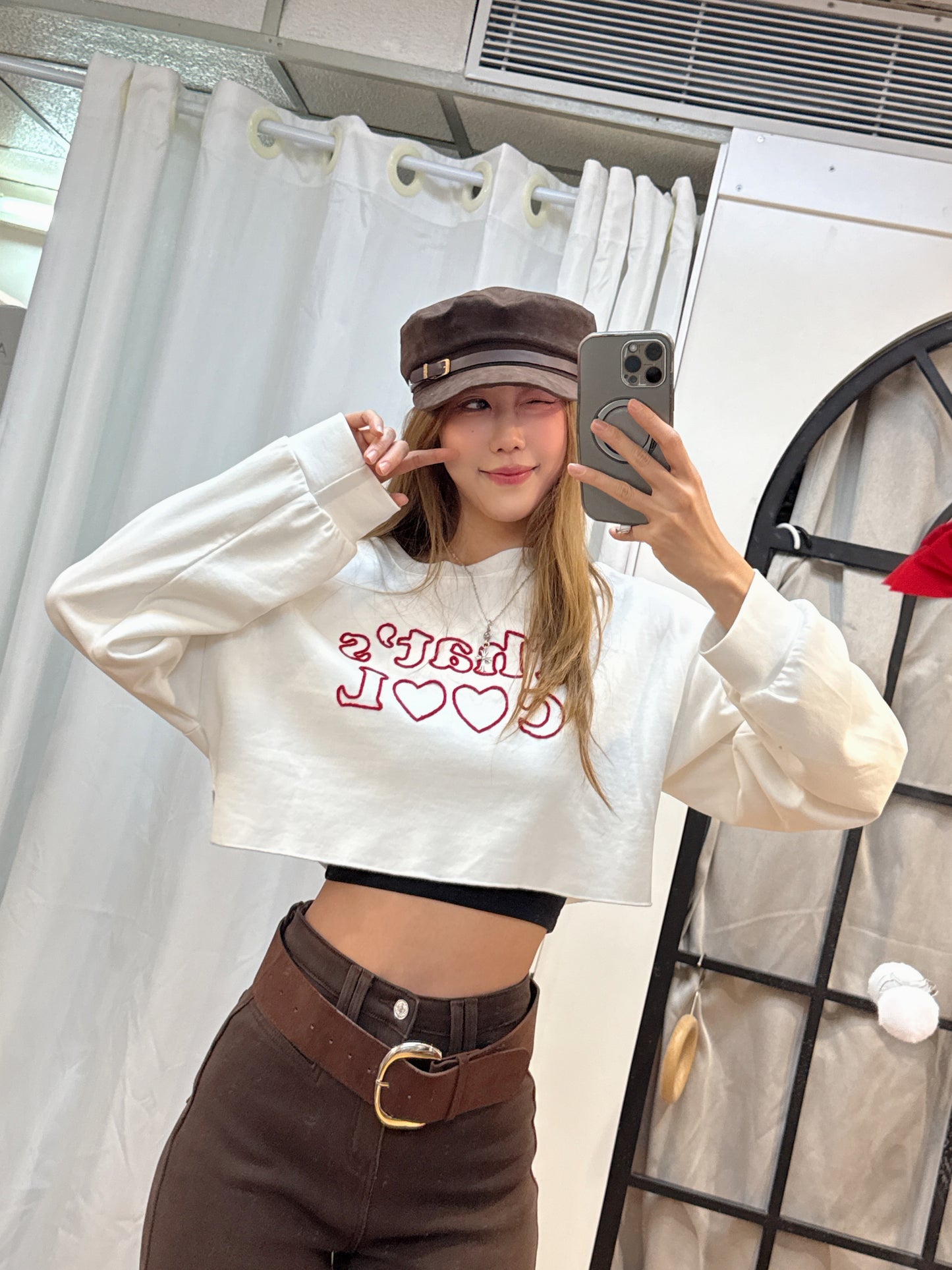 CU-薄身crop 長袖衛衣（黑/白）