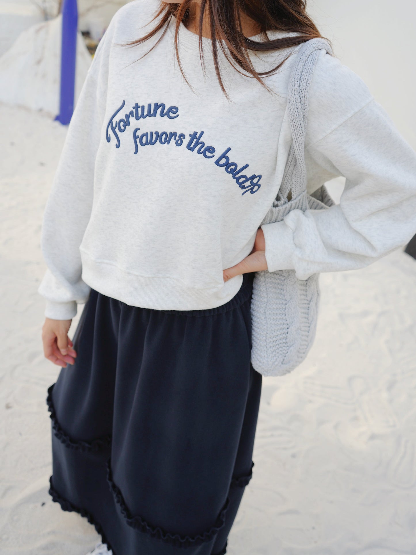 CU- 刺繡拼色street sweater