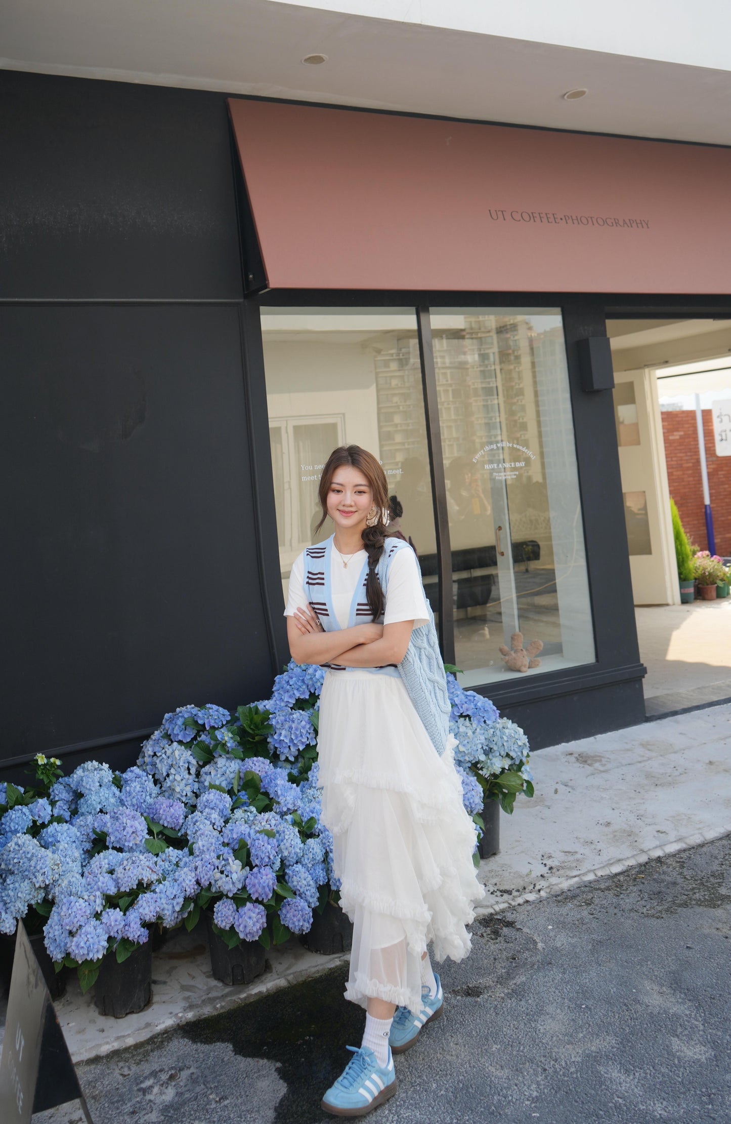 CU-藍啡間條背心tee