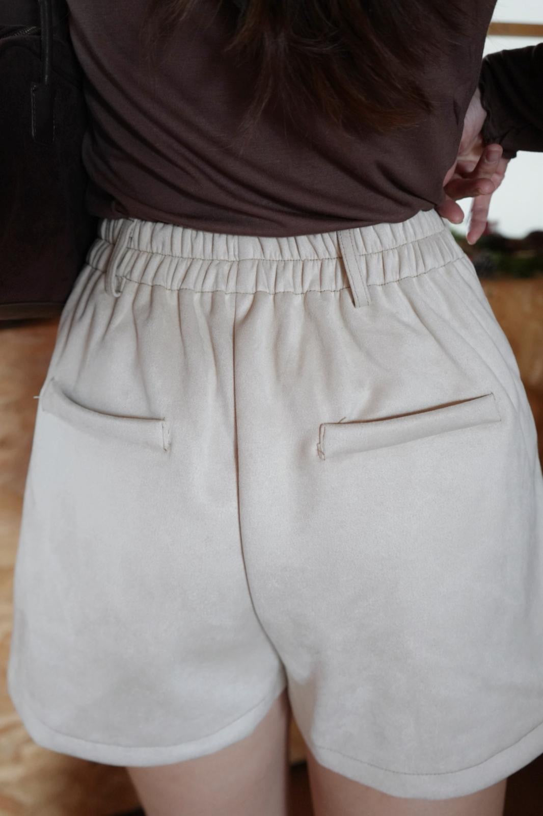 Christmas set-essential