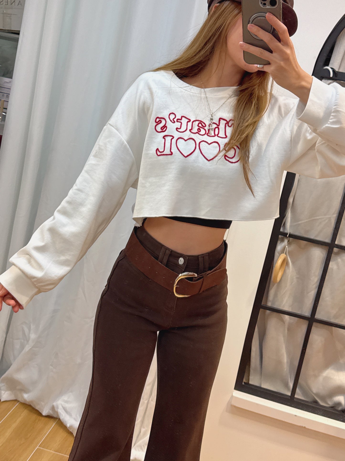 CU-薄身crop 長袖衛衣（黑/白）