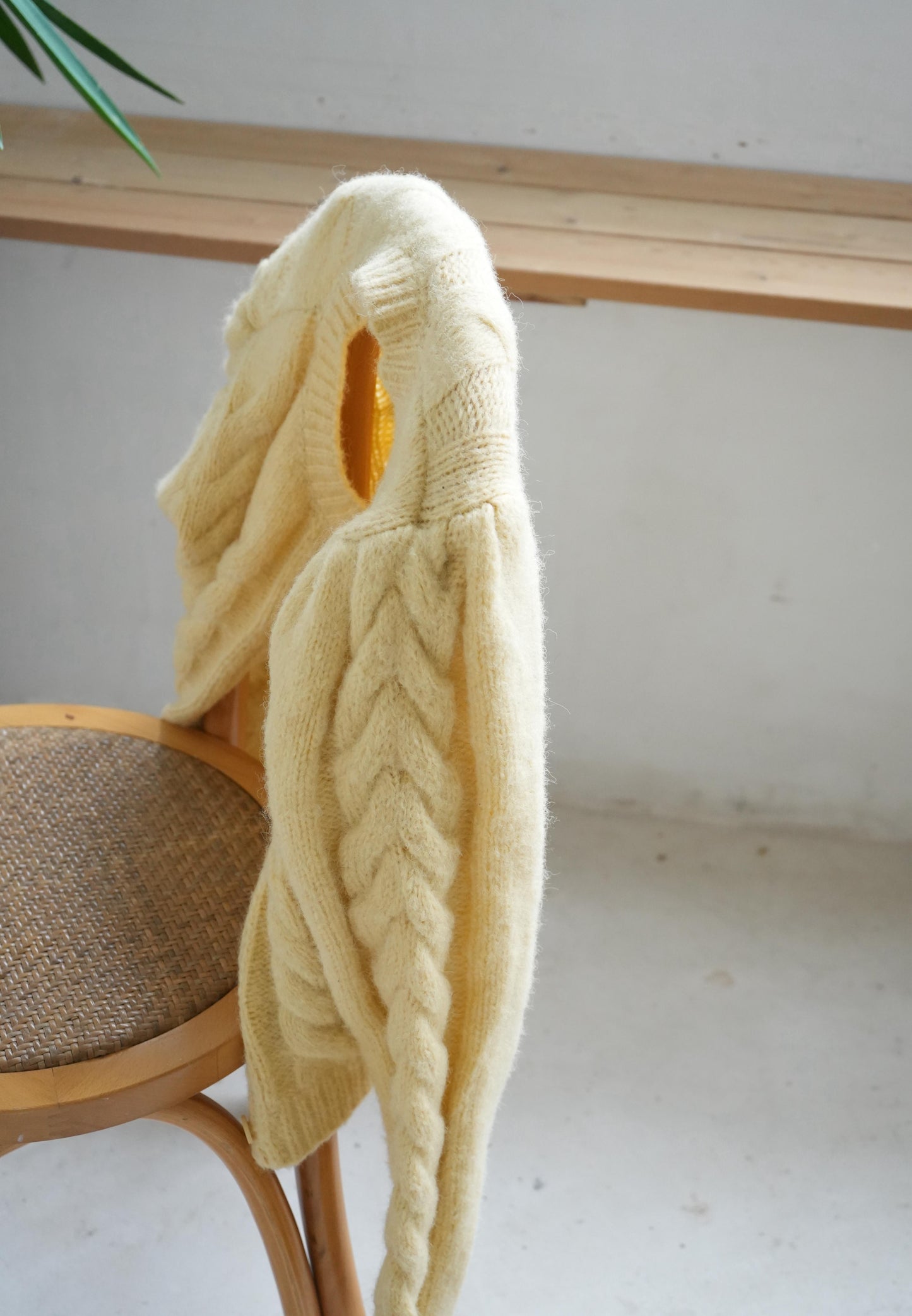 檸檬🍋黃麻花冷衫