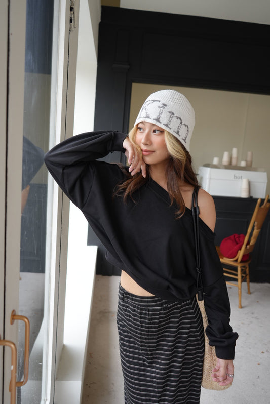 【Off-Shoulder Chic】極簡落肩收腰層次感長袖衛衣