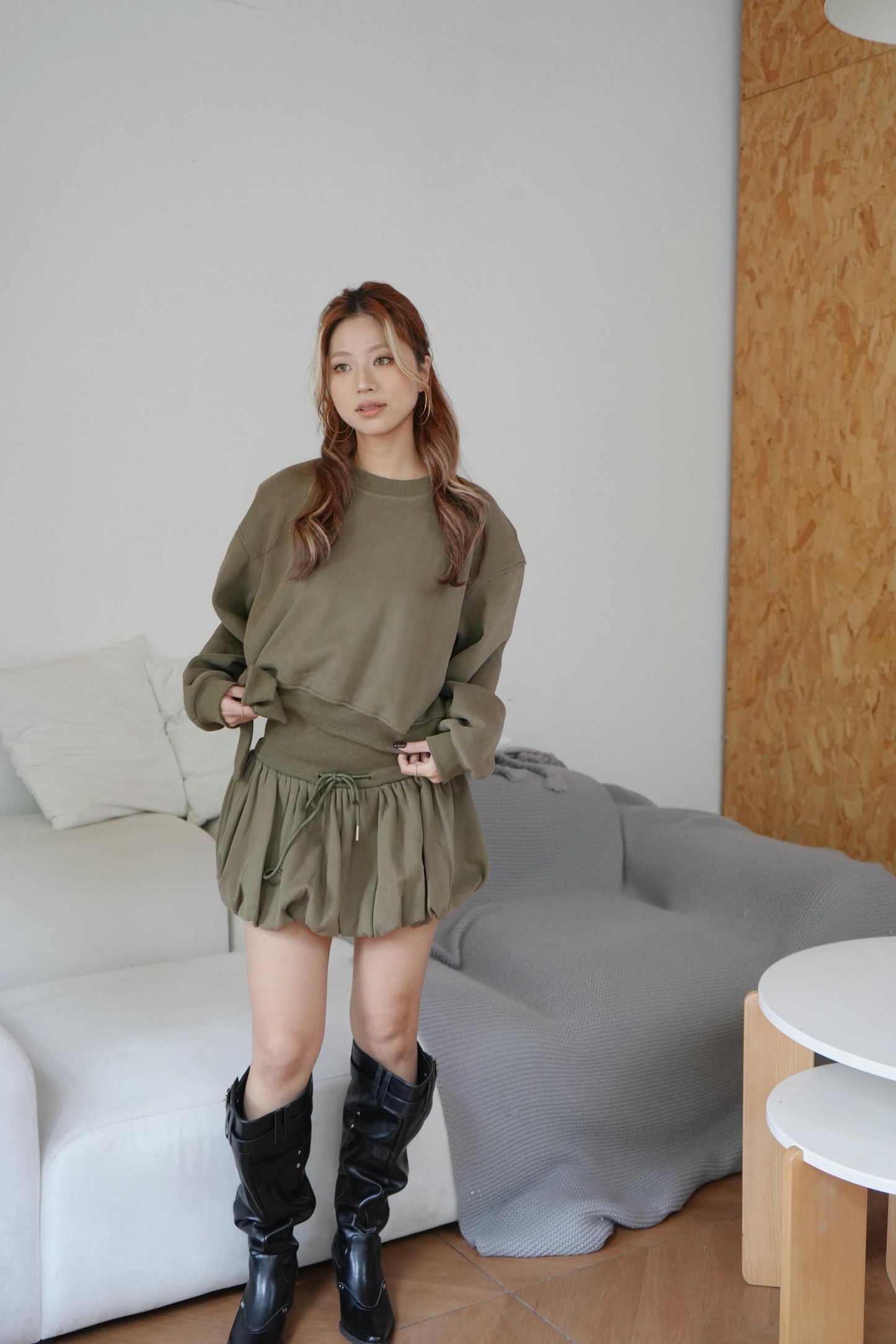 Ribbon crop top +bubble mini skirt