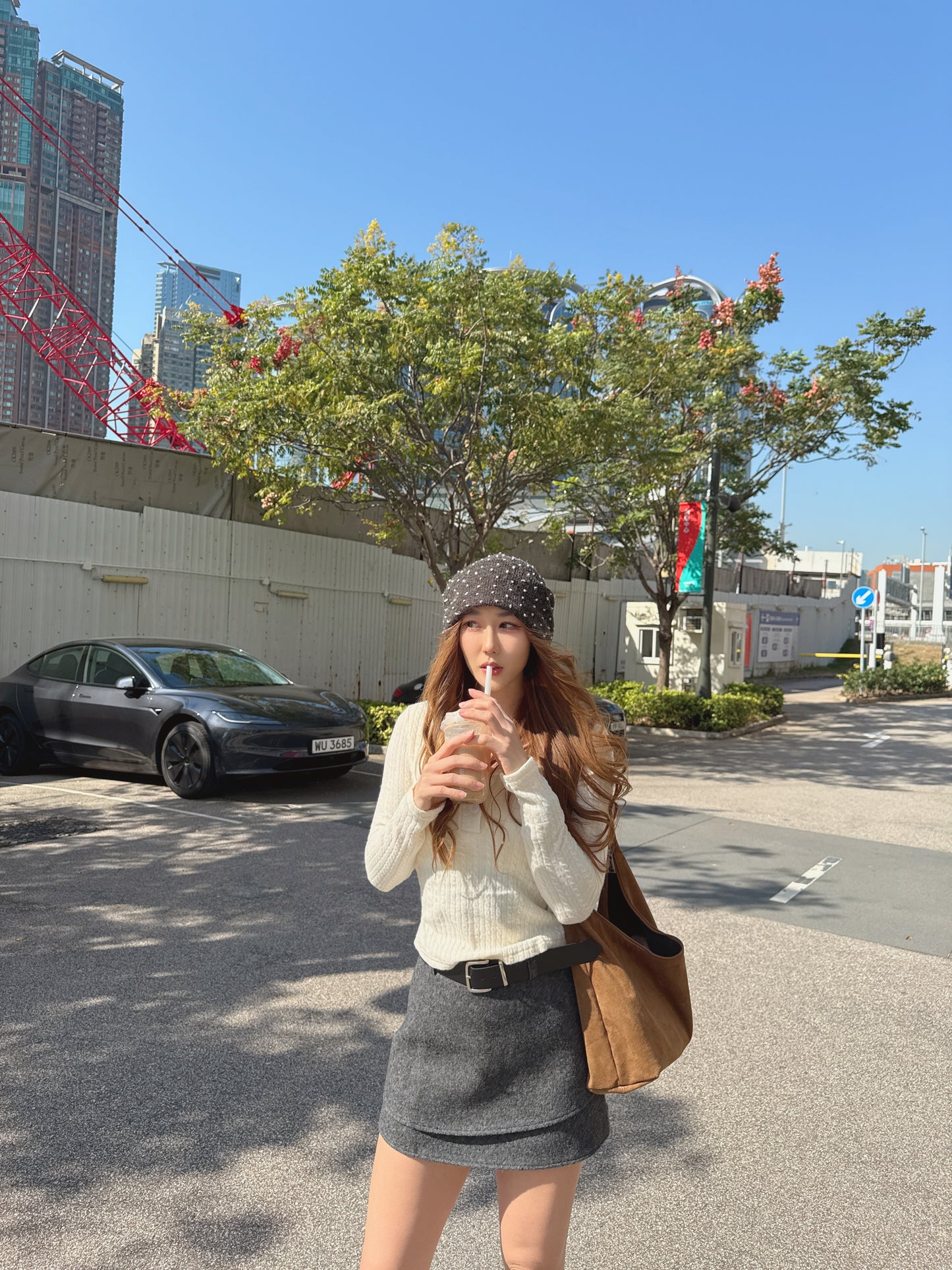 好身材挖腰麻花上衣（黑/白/啡）