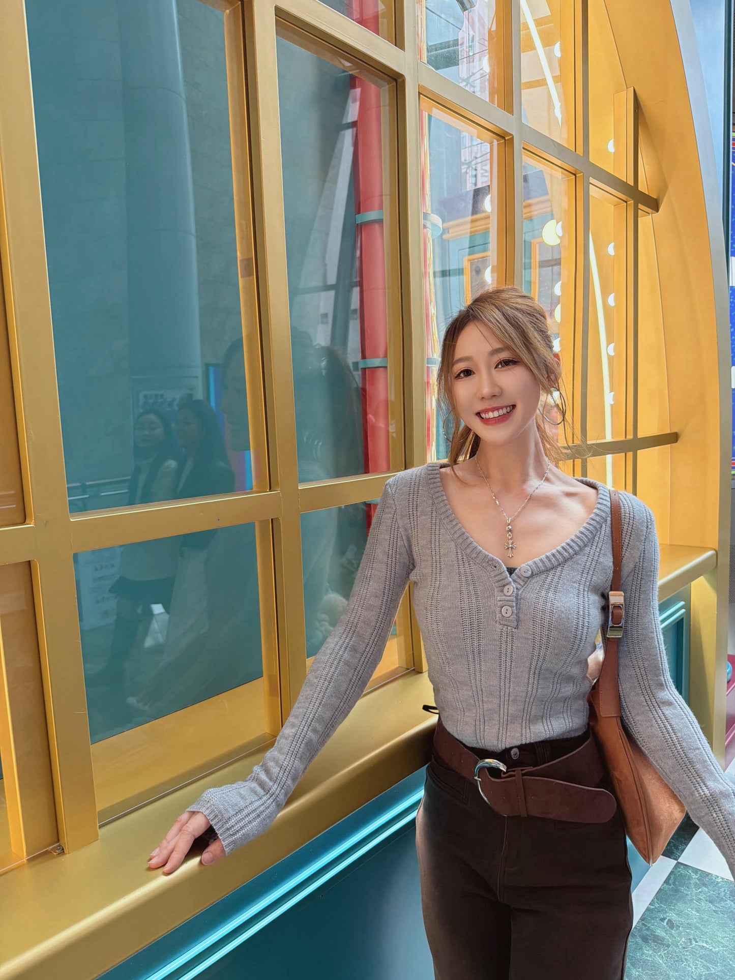 超顯瘦歐美V領針織上衣（灰）