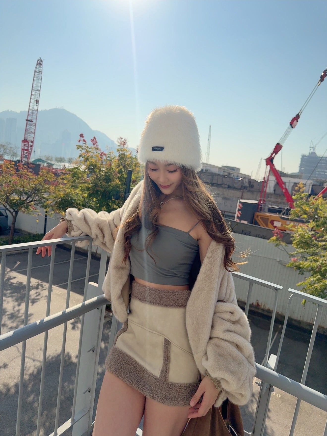 奶茶拼羊羔毛皮短裙（S/M）