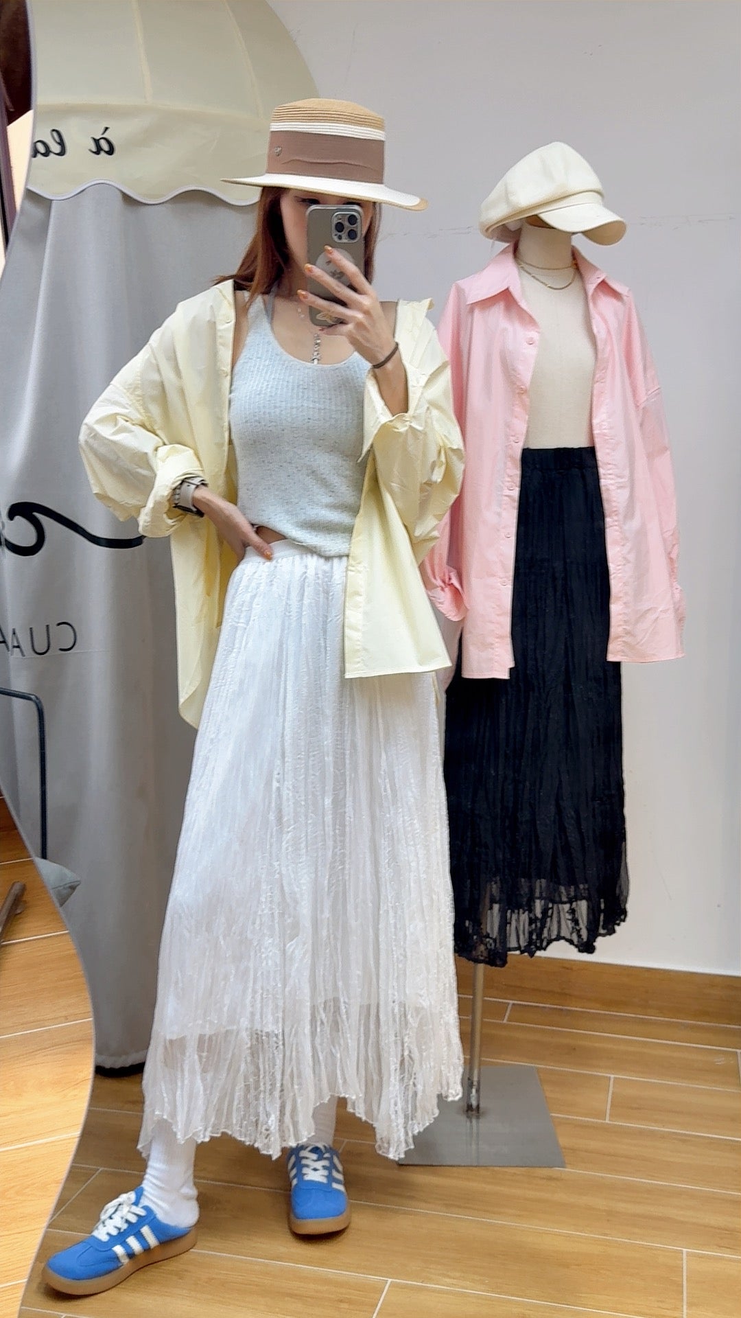CU- see-through lace skirt (black/white)