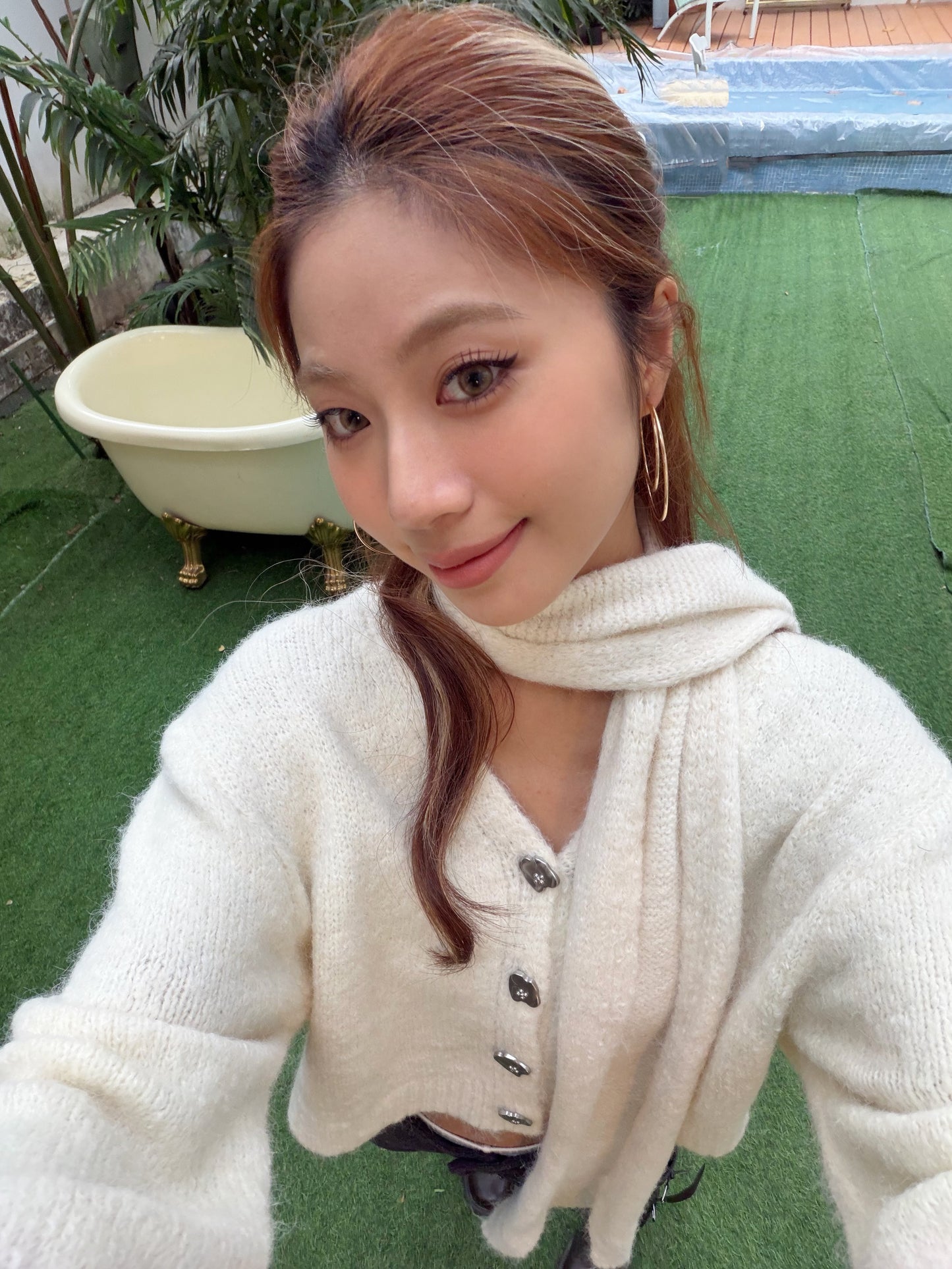 CU-冬日氛圍感cardigan+頸巾