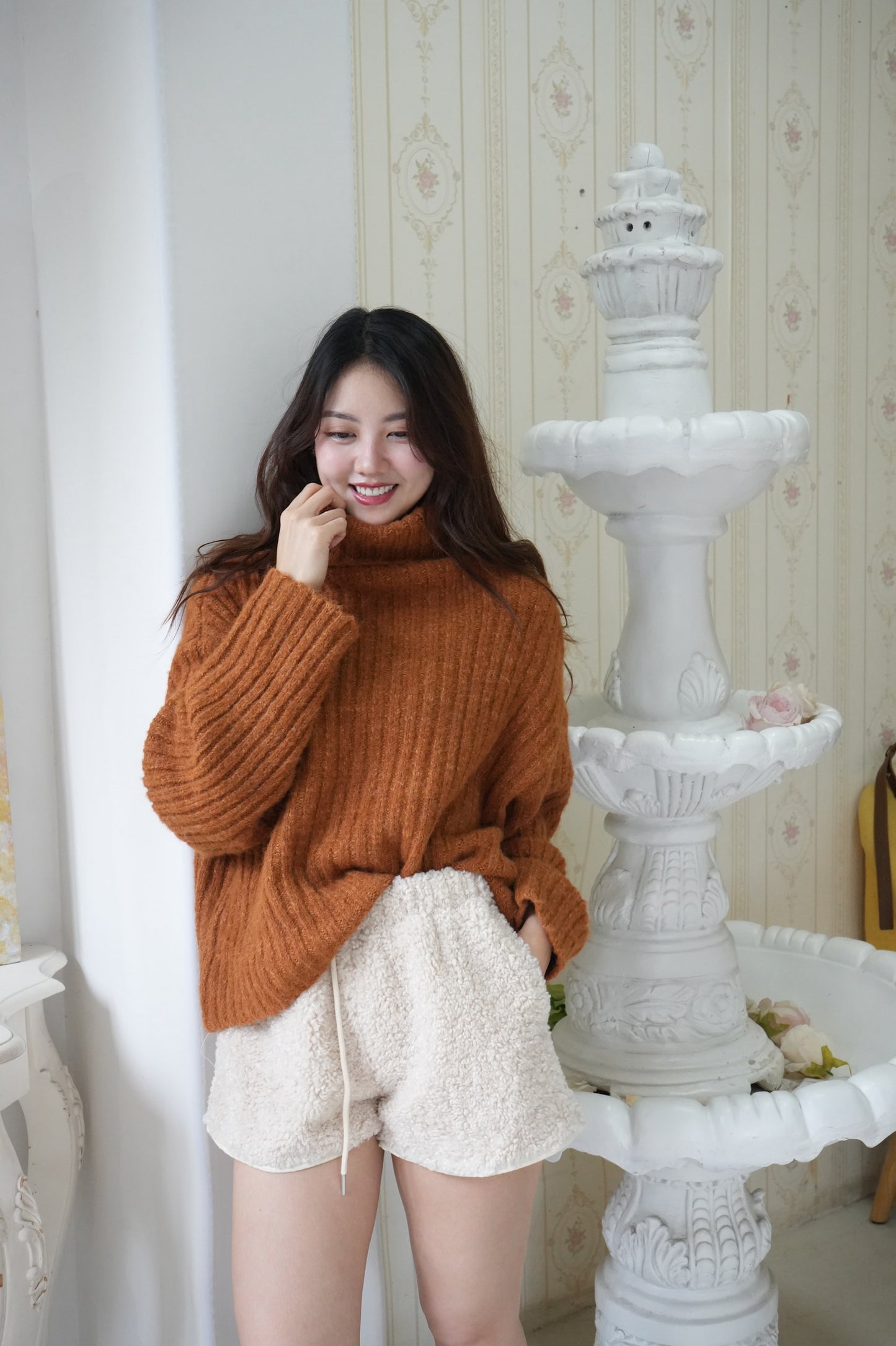 柔軟雲朵樽領冷衫