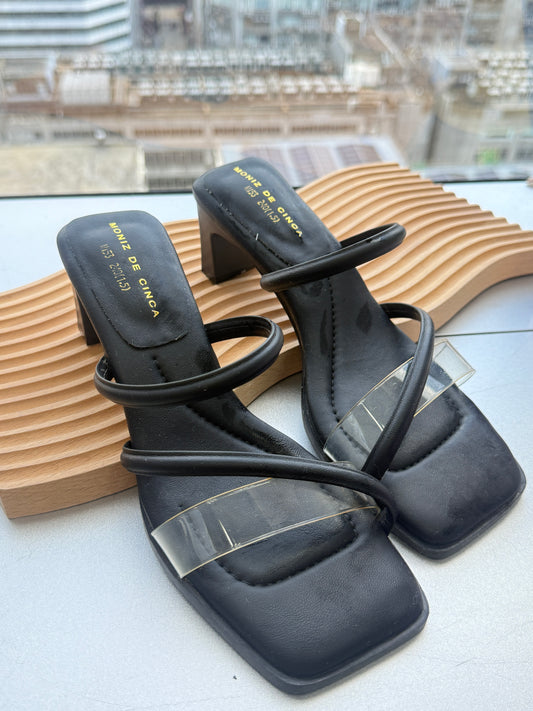 Sale sandals