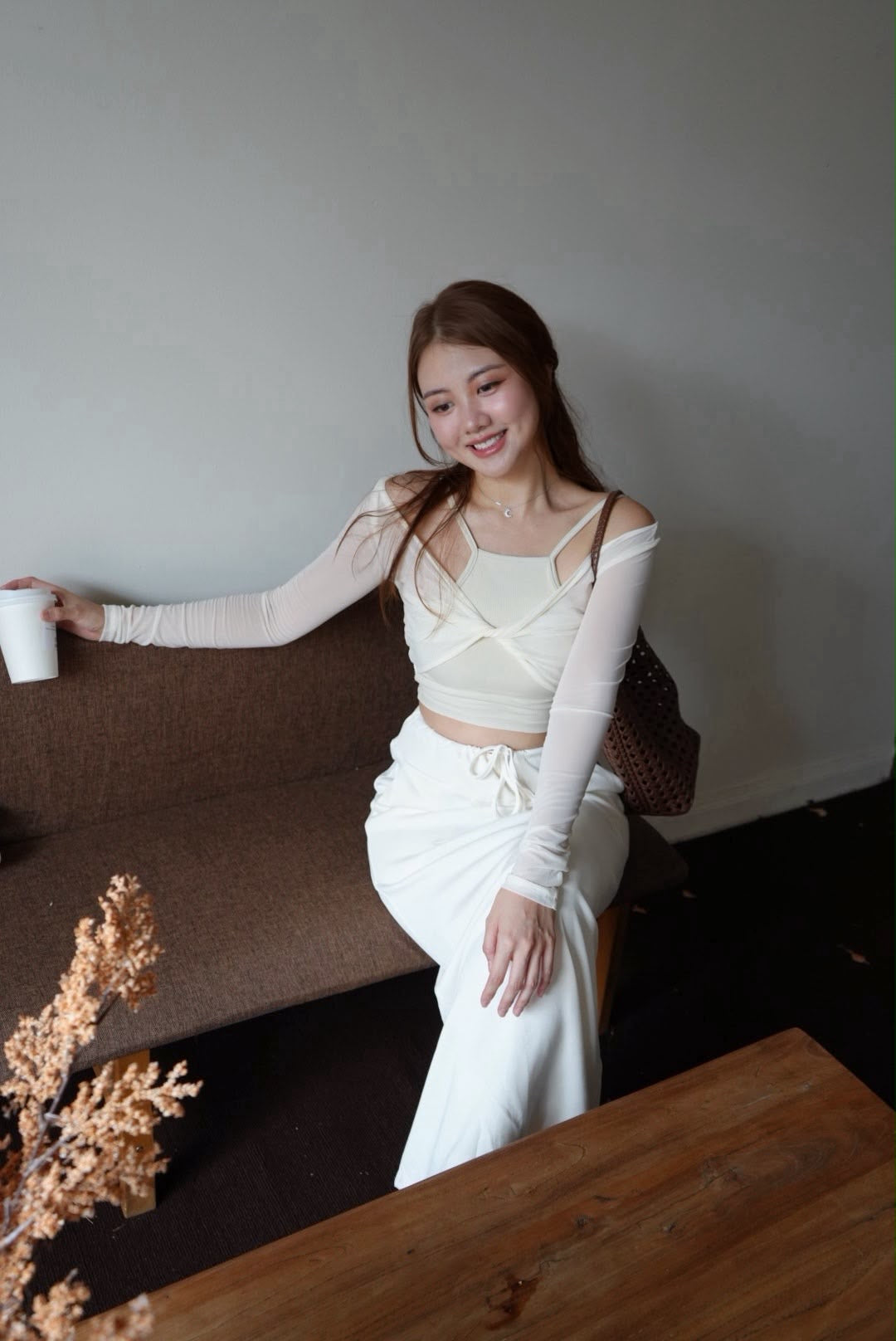 【Layered Chic】層次感一字領扭結包胸針織罩衫SET