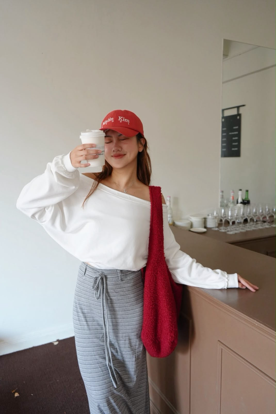 【Off-Shoulder Chic】極簡落肩收腰層次感長袖衛衣